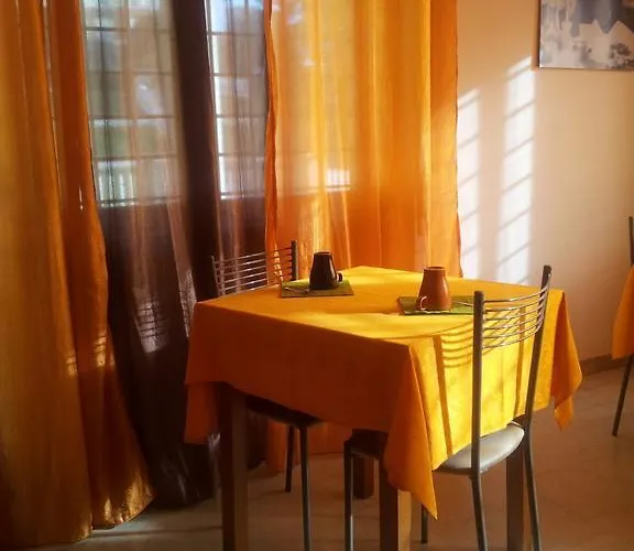 Welcome To Bed & Breakfast